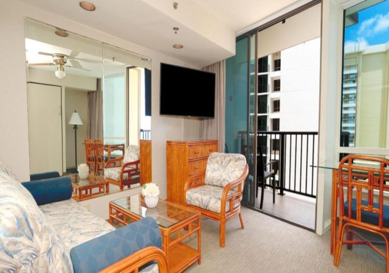 Private Condos In Waikiki, Private Car Rental Included, Beach Gear And Camping Gear Honolulu Exterior photo